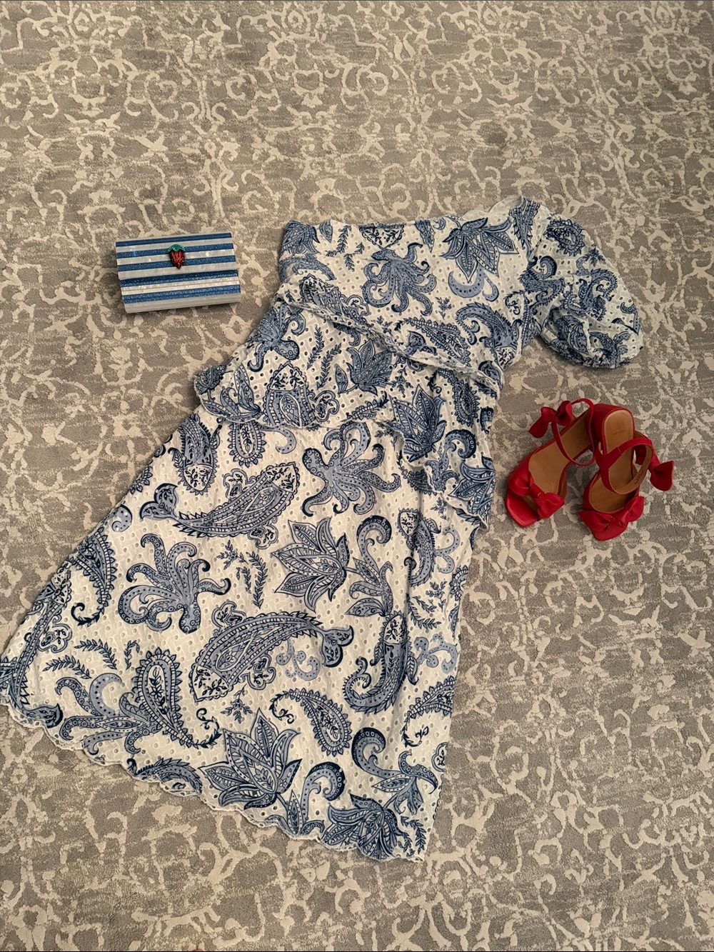 FARM Rio White and Blue Paisley Midi Dress